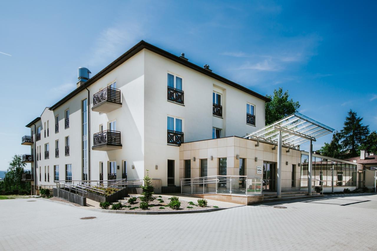 Hotel Radocza Park Business 외부 사진