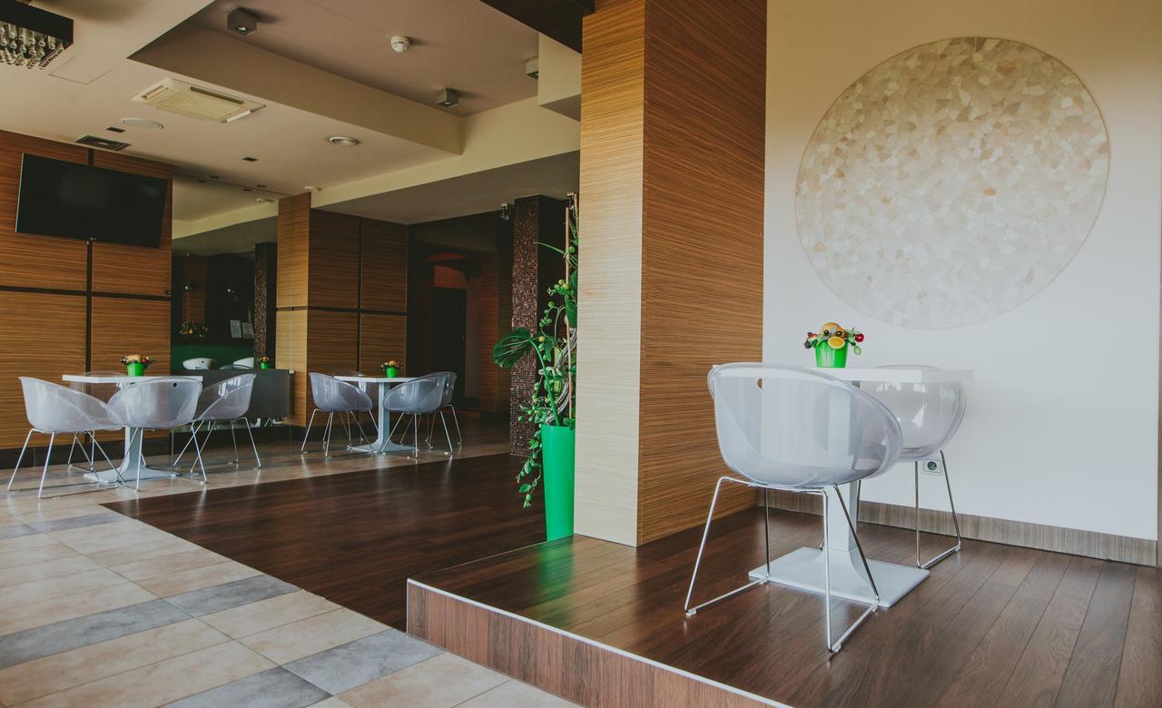 Hotel Radocza Park Business 외부 사진
