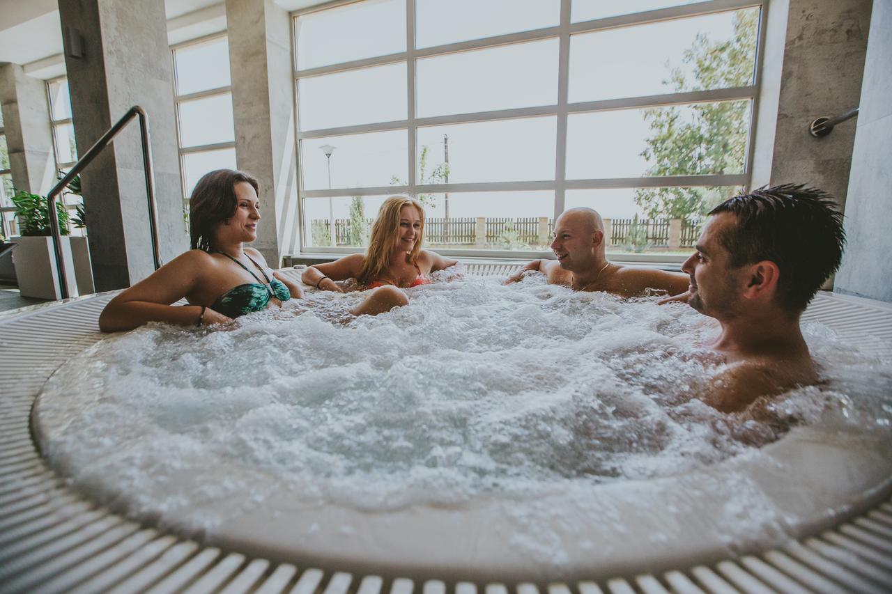 Hotel Radocza Park Business 외부 사진