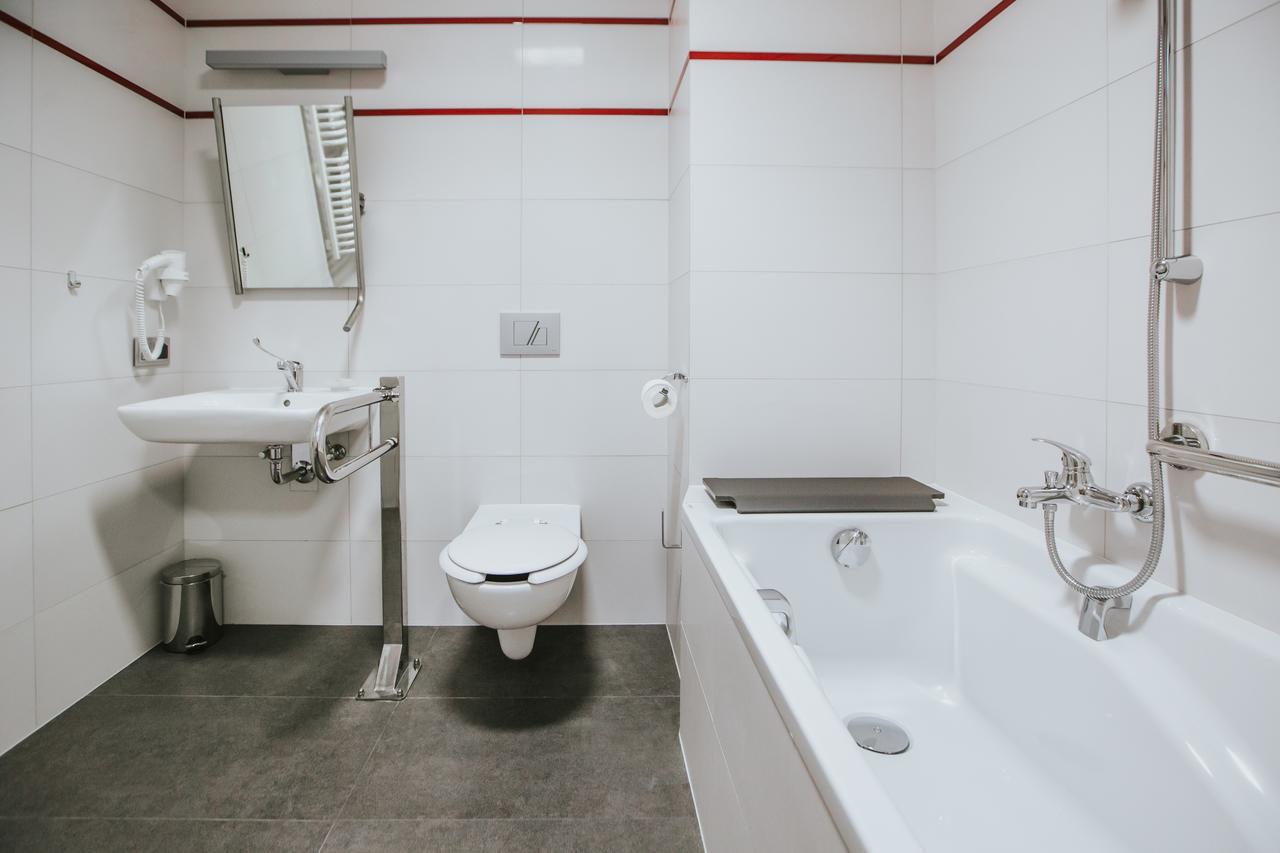 Hotel Radocza Park Business 외부 사진